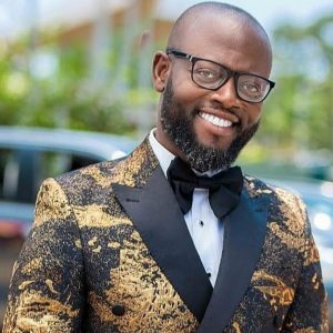 Alex Acheampong - Aka Sima ft Young Missionaries