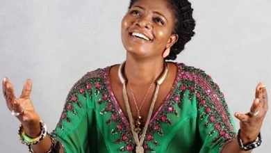 Florence Obinim - Mesom Nyame (Worship)