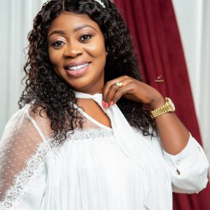 Agnes Opoku Agyemang - Agyapa Dee (Highlife)