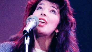 Kate Bush - Running Up That Hill (Lyrics)