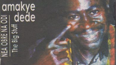 Amakye Dede - Nea Obre Na Odi