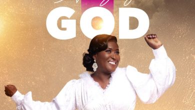 Efua Black - Amazing God