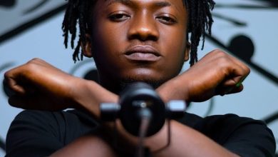 Kwesi Amewuga - In The Booth