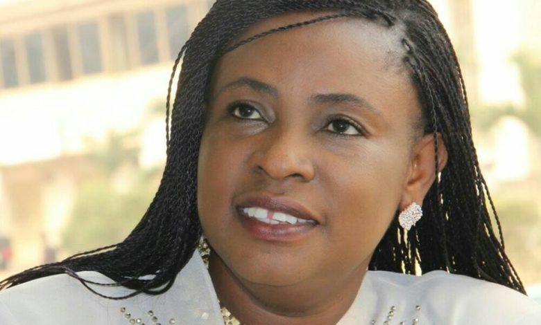 Mama Esther - Asem na Atowo