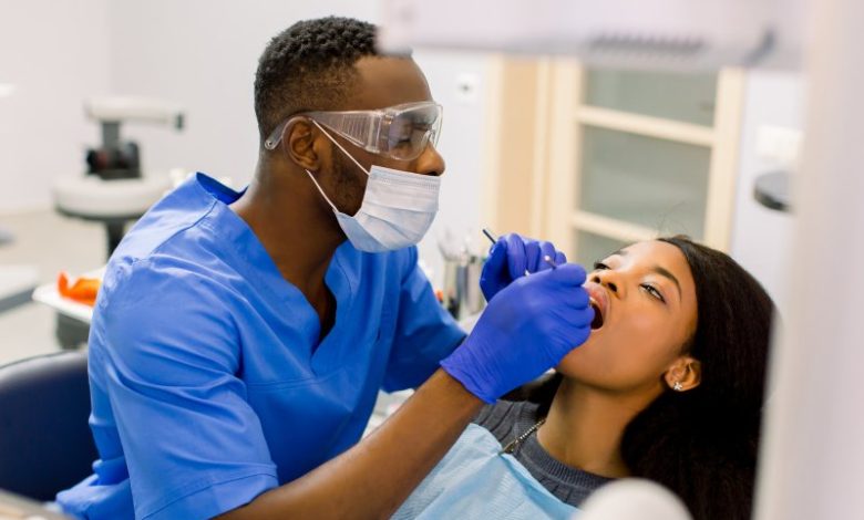 Stop Whitening Your Teeth Using Internet Concoctions, Dentist To Ghanaians