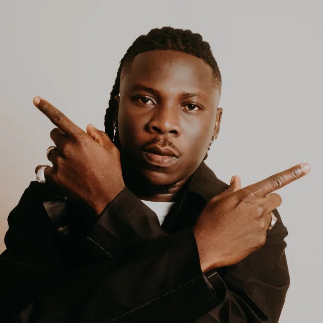Stonebwoy – Ariba Ft Focalistic