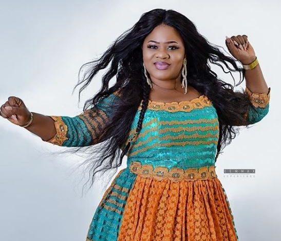 Obaapa Christy - I Am Coming Out