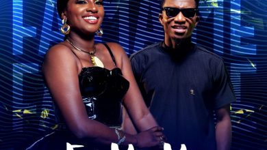 Ateaa Tina - Fa Ma Me Ft Kofi Kinaata