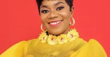 Piesie Esther - Empareme, Soma Ogya,