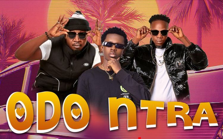 Akatakyie Ft Strongman - Odo Ntra