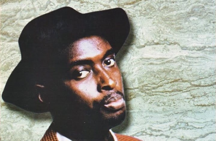 Oheneba Kissi - Mepe Den