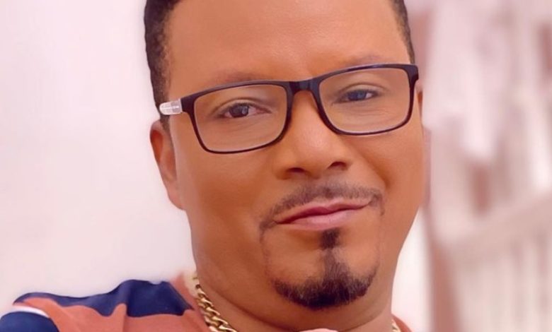 Slim Busterr - Nhyira Ft. Tinny