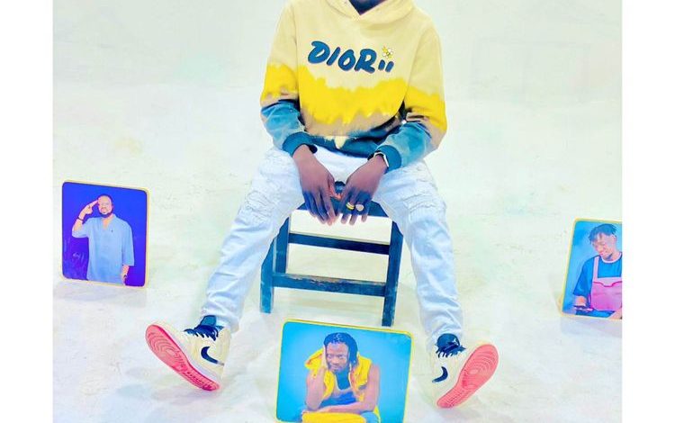 Striker De Donzy - Lan Washira