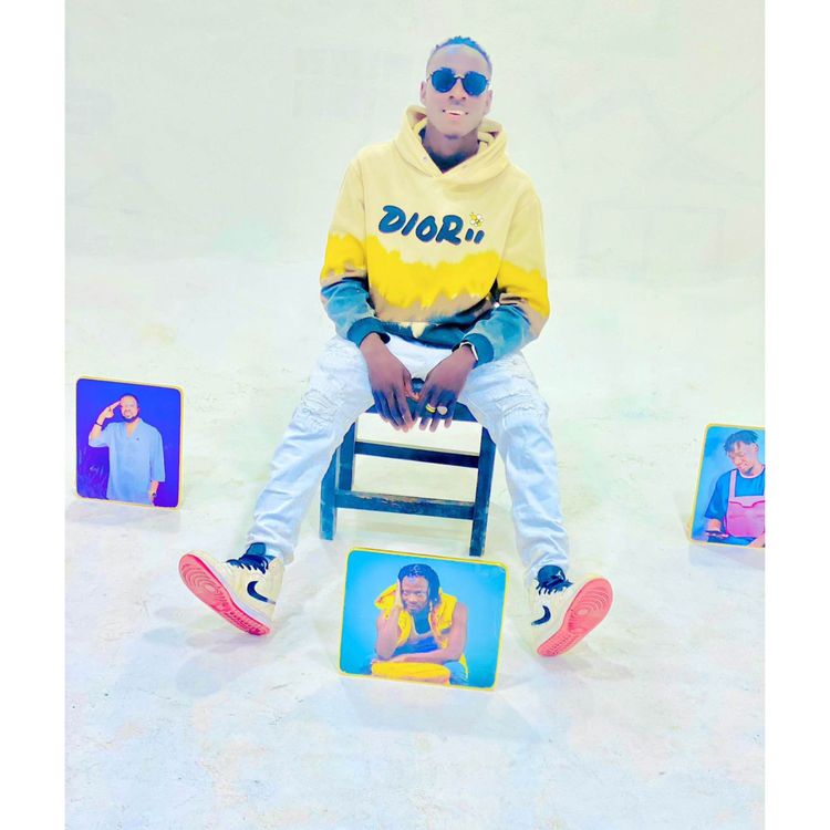 Striker De Donzy - Lan Washira