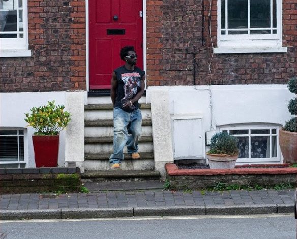 Bosom P-Yung - Close To Me