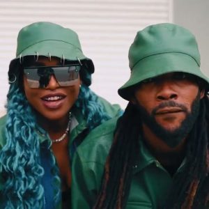 Starfel - Lomé Vivina Ft. Lauraa