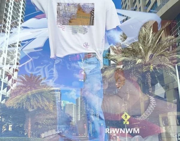 Dee Moneey - Reminiscing In Waikiki, Nah Wait Miami